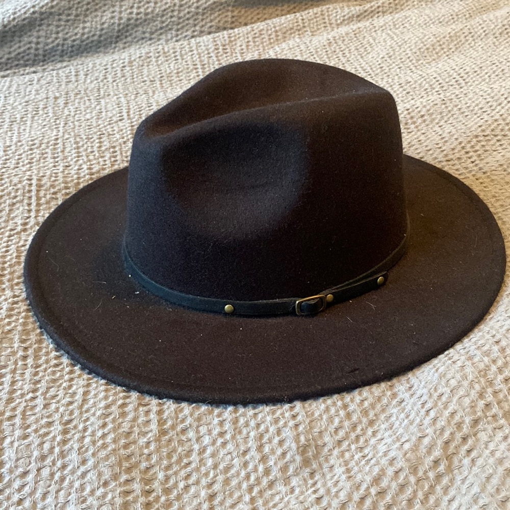Black hat